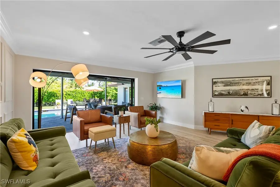 517 Parkwood Lane, Naples, FL 34103 - Image #3