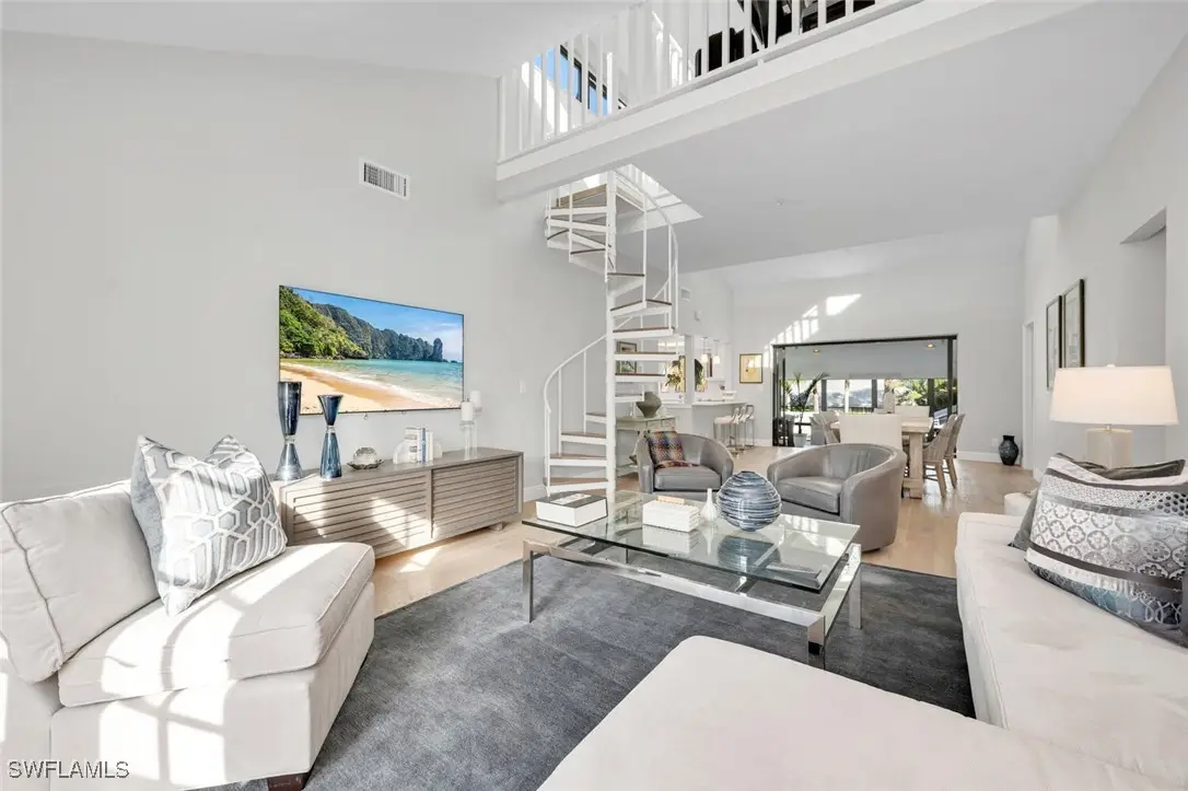 314 7th Avenue S #8, Naples, FL 34102 - Image #1