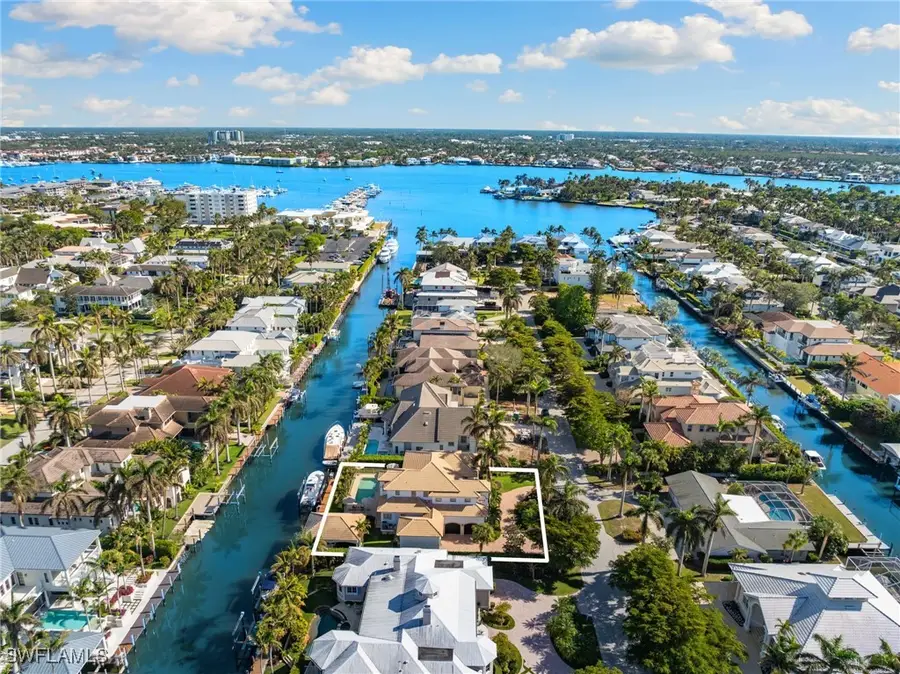 533 15th Avenue S, Naples, FL 34102 - Image #3