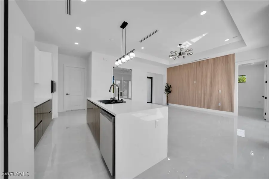 4213 20th Street Sw, Lehigh Acres, FL 33976 - Image #2