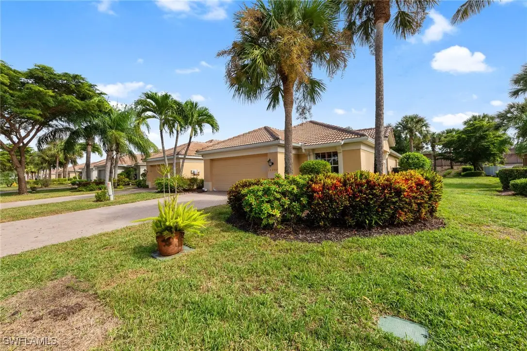 10097 Colonial Country Club Boulevard, Fort Myers, FL 33913 - Image #1