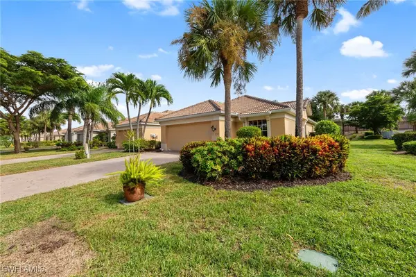 10097 Colonial Country Club Boulevard, Fort Myers, FL 33913