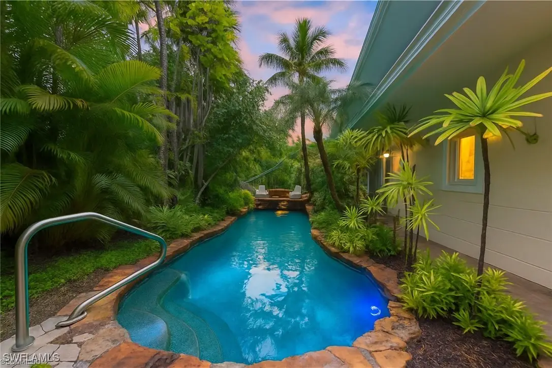 445 3rd Avenue S #102, Naples, FL 34102 - Image #1