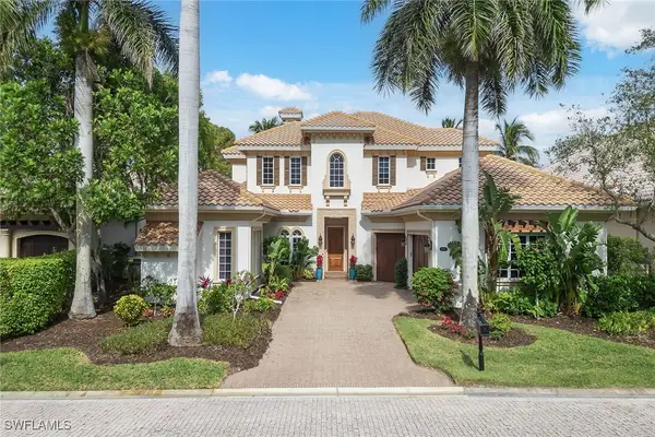 8604 Majorca Lane, Naples, FL 34114