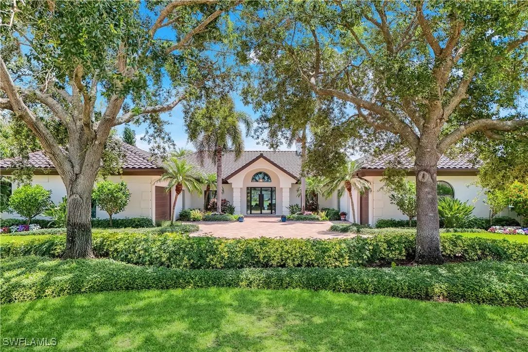 4701 Oak Leaf Drive, Naples, FL 34119 - Image #1