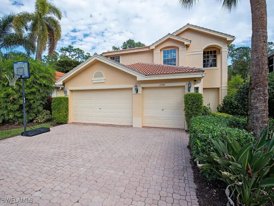 2346 Butterfly Palm Drive, Naples, FL 34119 - Image #2
