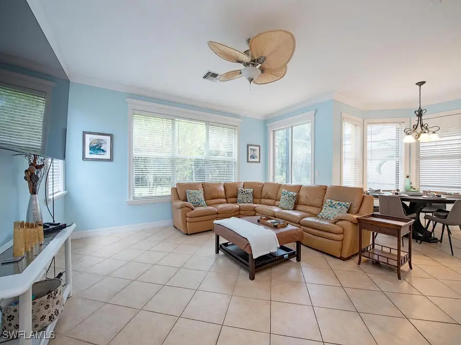 2346 Butterfly Palm Drive, Naples, FL 34119 - Image #3