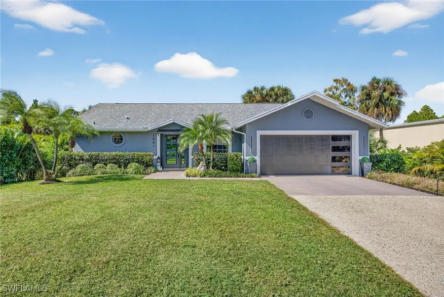 1081 9th St Sw, Naples, FL 34117 - Image #2