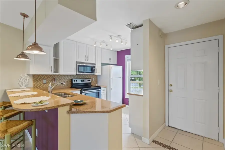1305 Mainsail Drive #1013, Naples, FL 34114 - Image #2