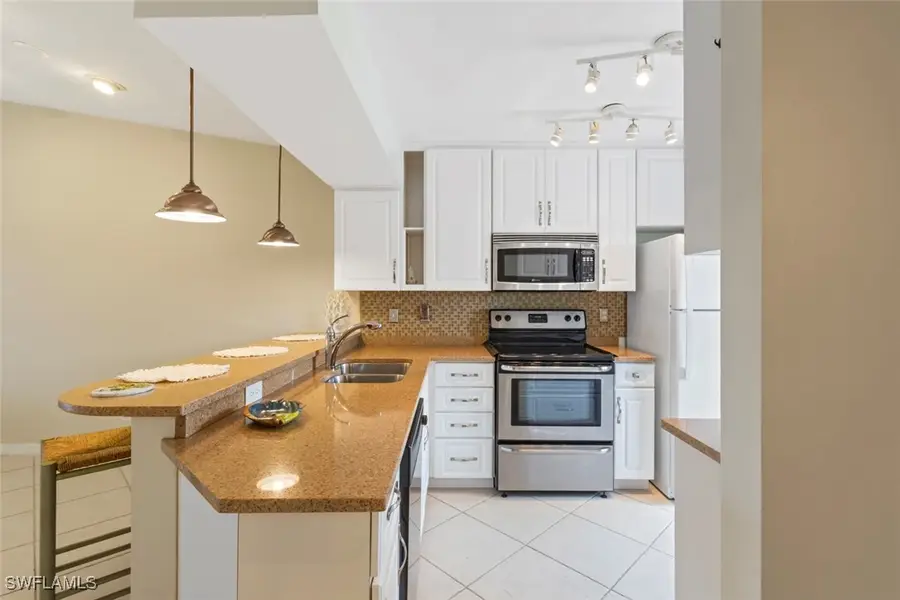 1305 Mainsail Drive #1013, Naples, FL 34114 - Image #3