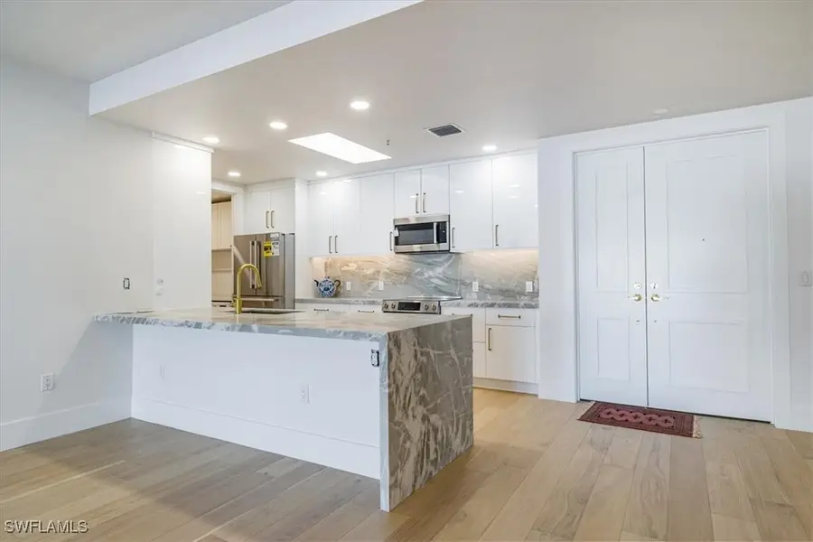 780 5th Avenue S #305, Naples, FL 34102 - Image #2