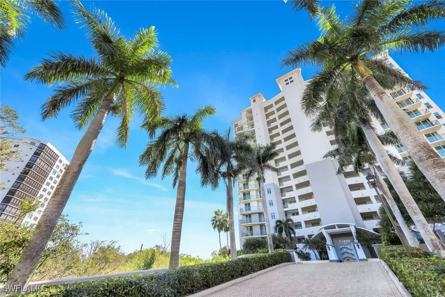 425 Cove Tower Drive #403, Naples, FL 34110 - Image #2