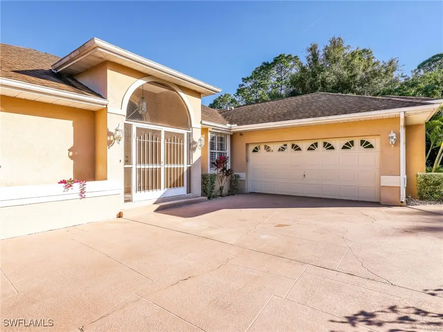 820 Robert Avenue, Lehigh Acres, FL 33936 - Image #2