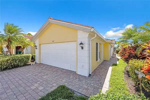 7764 Ionio Court, Naples, FL 34114