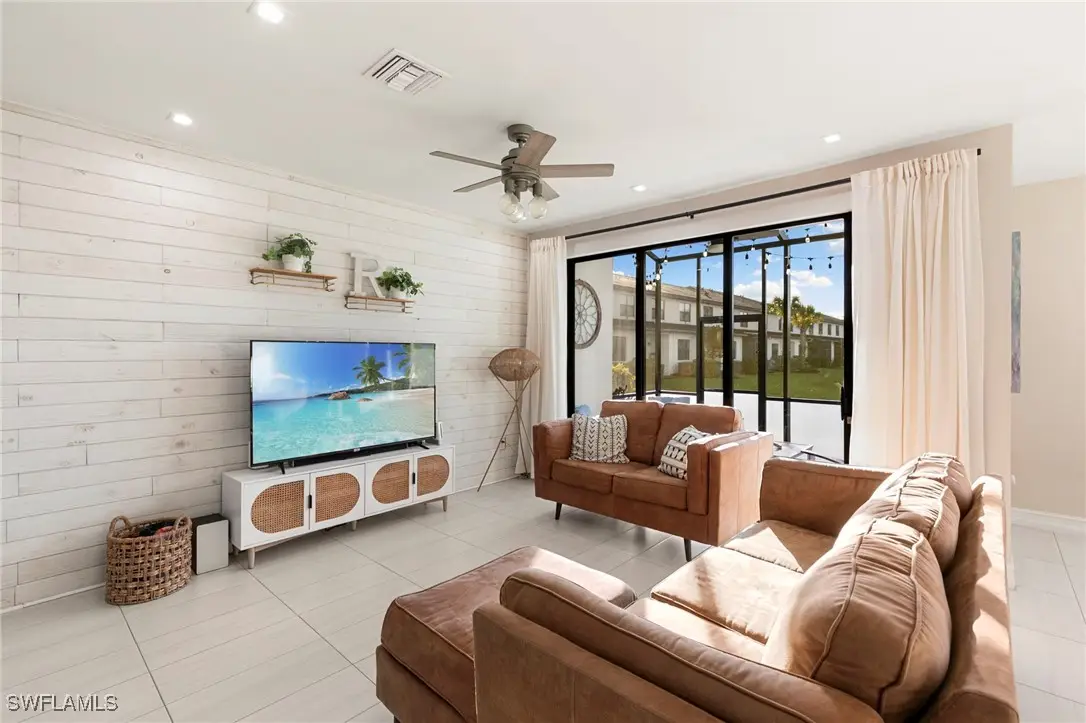 7421 Rockefeller Drive, Naples, FL 34119 - Image #1