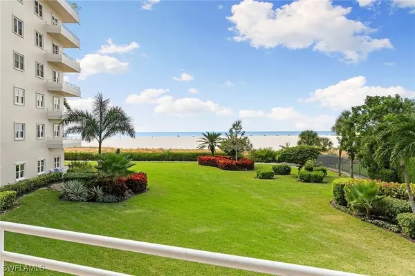 240 Seaview Court #203, Marco Island, FL 34145