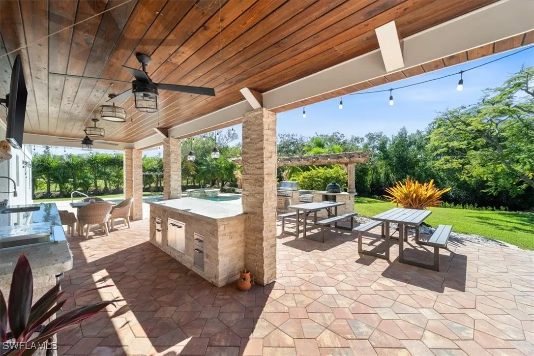 7209 Hendry Creek Drive, Fort Myers, FL 33908 - Image #1