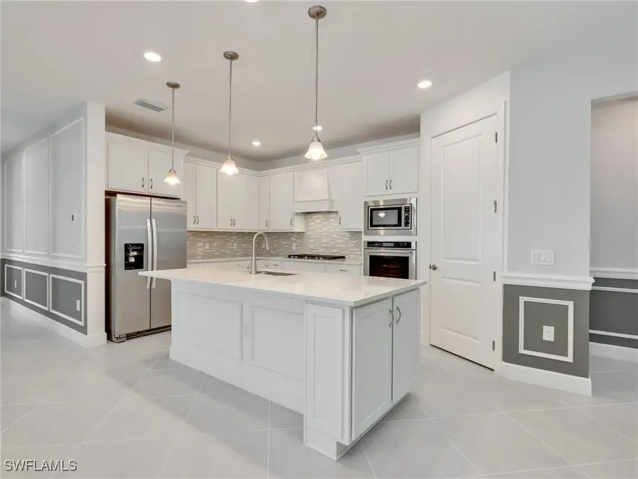 10491 Ventana Lane, Naples, FL 34120 - Image #3