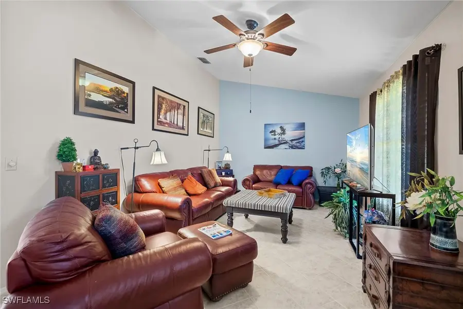 641 SW 9th Avenue, Cape Coral, FL 33991 - Image #3