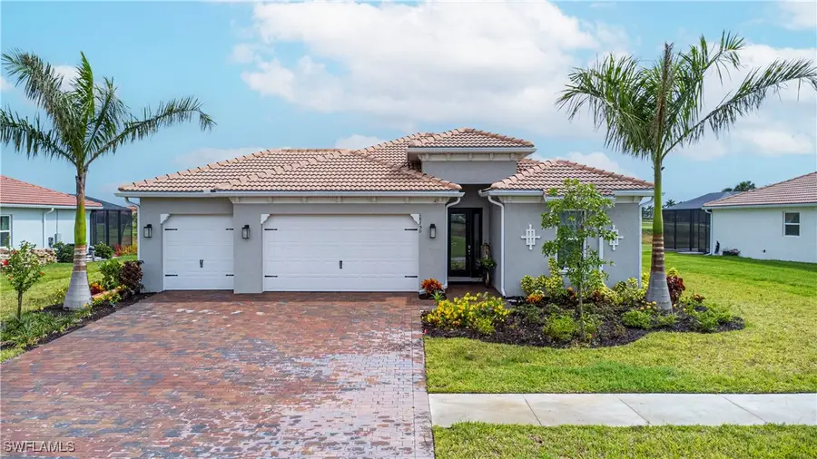 18750 Lake Hammock Drive, Naples, FL 34114 - Image #2