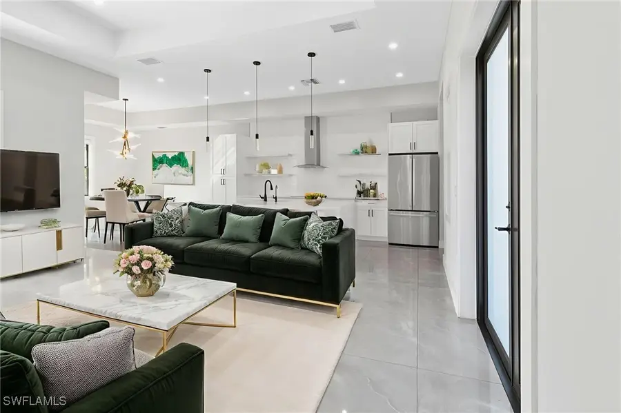 2740 35th Avenue Ne, Naples, FL 34120 - Image #3