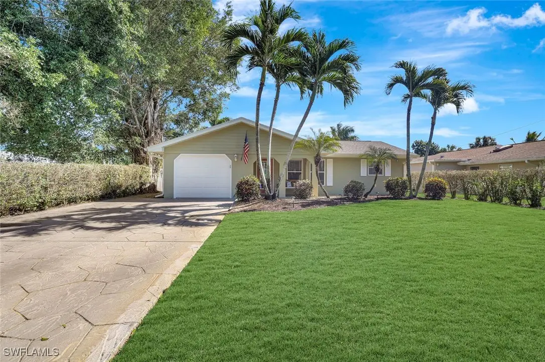 2840 14th Street N, Naples, FL 34103 - Image #1