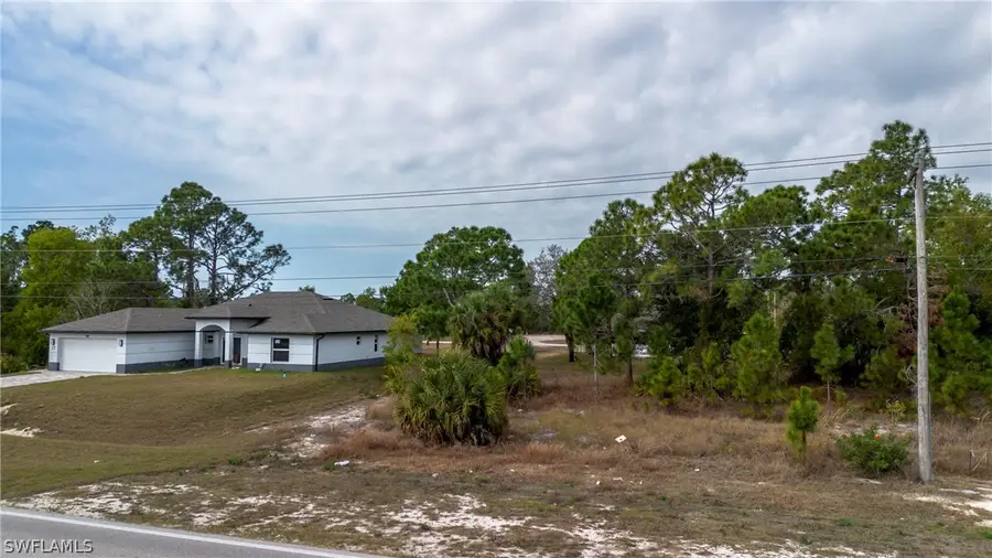 796 Bell Boulevard S, Lehigh Acres, FL 33974 - #3