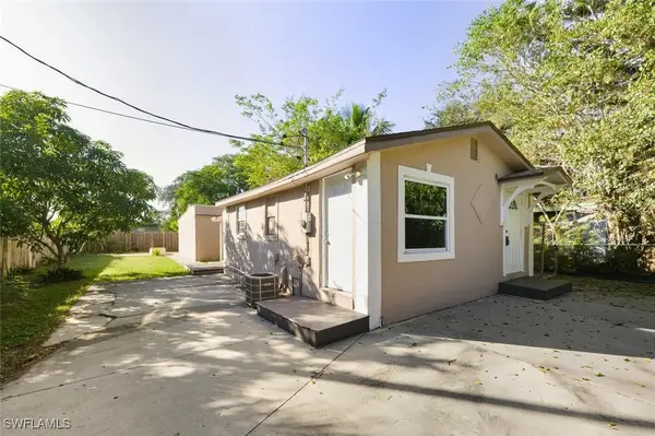 2480 Andrew Drive, Naples, FL 34112