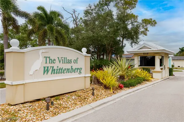 5433 Whitten Drive #106, Naples, FL 34104