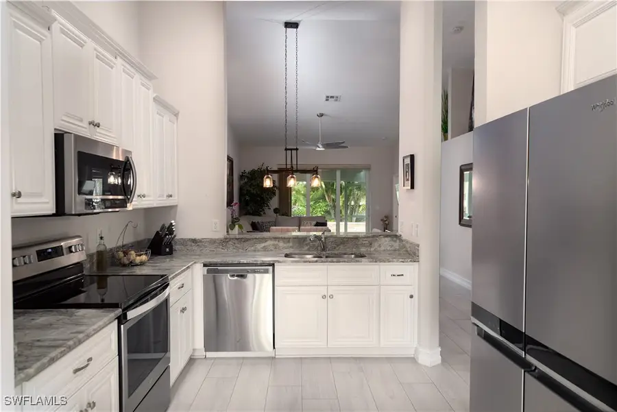 5433 Whitten Drive #106, Naples, FL 34104 - Image #3