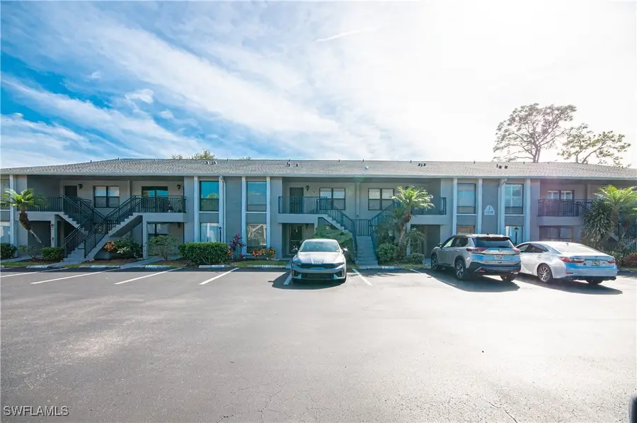 1208 Commonwealth Circle #J103, Naples, FL 34116 - Image #3