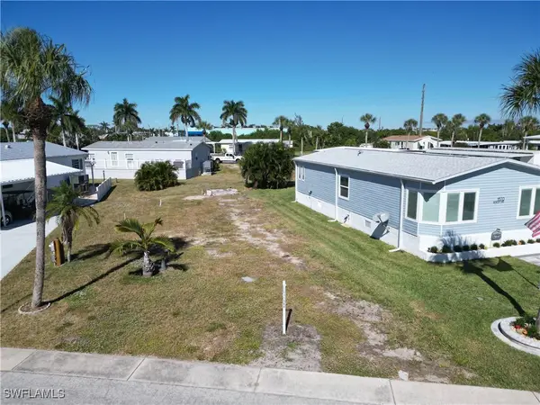 11380 Azalea Lane, Fort Myers Beach, FL 33931
