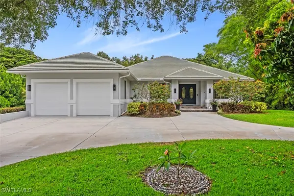 5730 Golden Gate Parkway, Naples, FL 34116