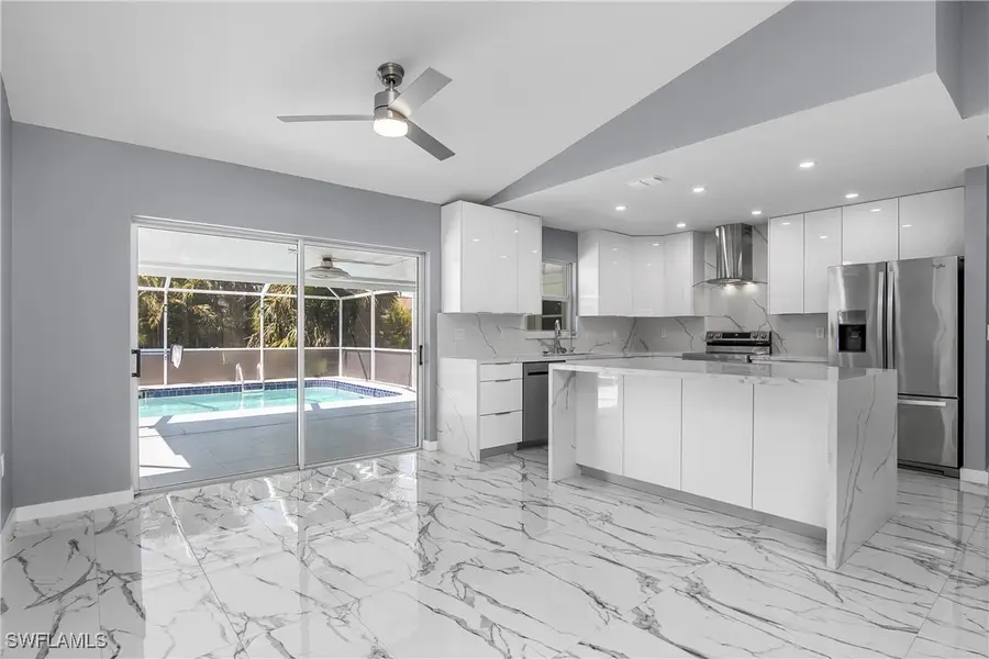 2524 Dora Court, Lehigh Acres, FL 33971 - Image #2