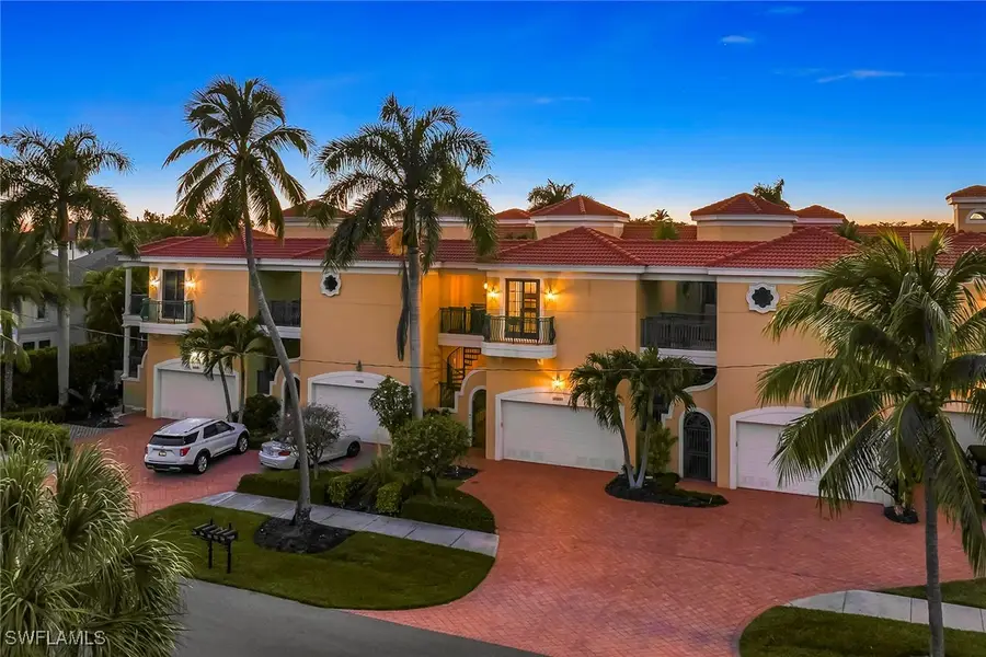 1160 Clam Court #3, Naples, FL 34102 - Image #2