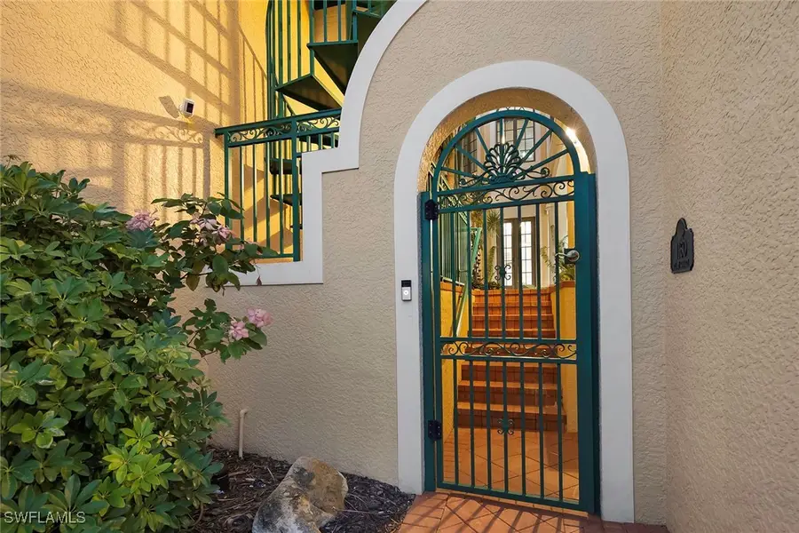 1160 Clam Court #3, Naples, FL 34102 - Image #3