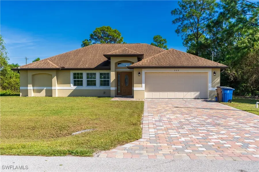723 Da Vinci Avenue S, Lehigh Acres, FL 33974 - Image #2