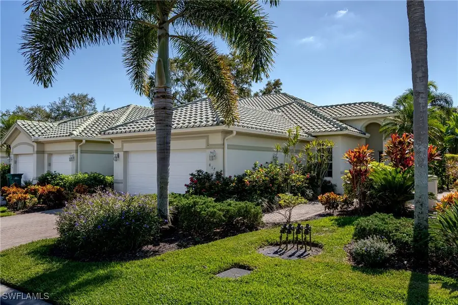 817 Vistana Circle, Naples, FL 34119 - Image #2