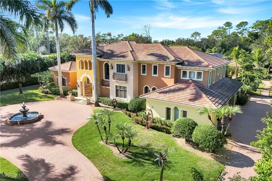 683 Hickory Road, Naples, FL 34108 - Image #2