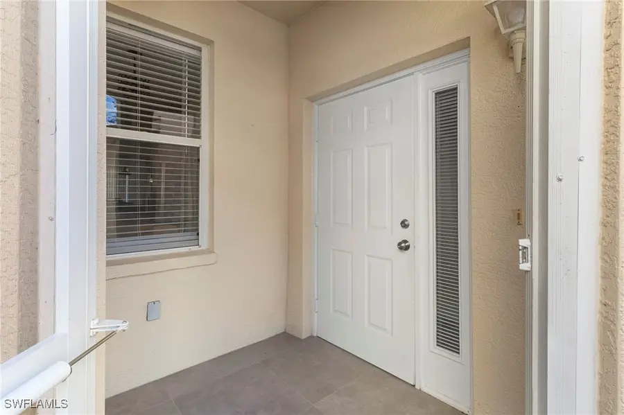 440 Robin Hood Circle #102, Naples, FL 34104 - Image #3