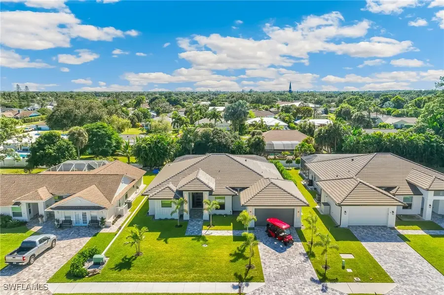 80 Willowick Drive, Naples, FL 34110 - Image #3