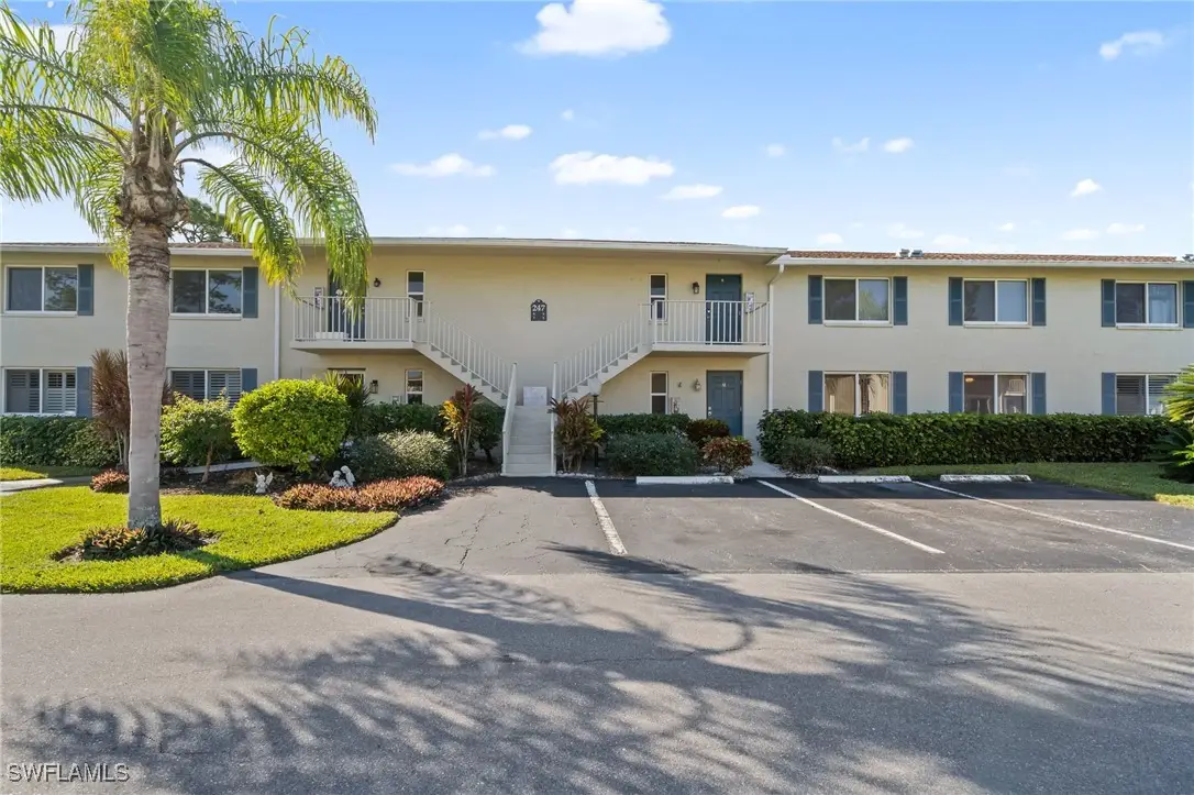 Address Withheld By Seller, Naples, FL 34112 - Image #1