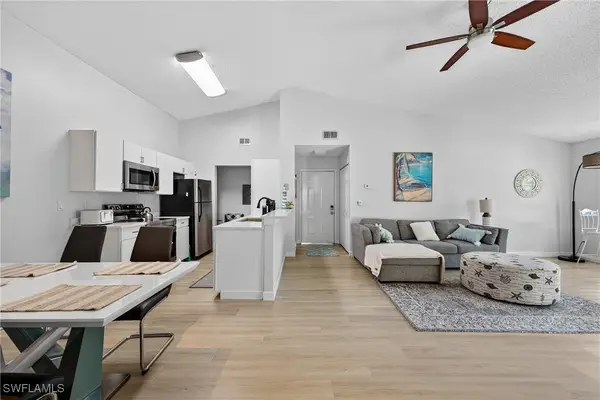 2166 Arbour Walk Circle #2421, Naples, FL 34109