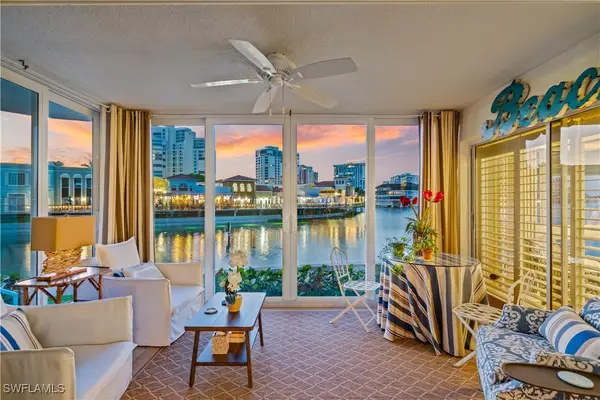 205 Park Shore Drive #4-413, Naples, FL 34103