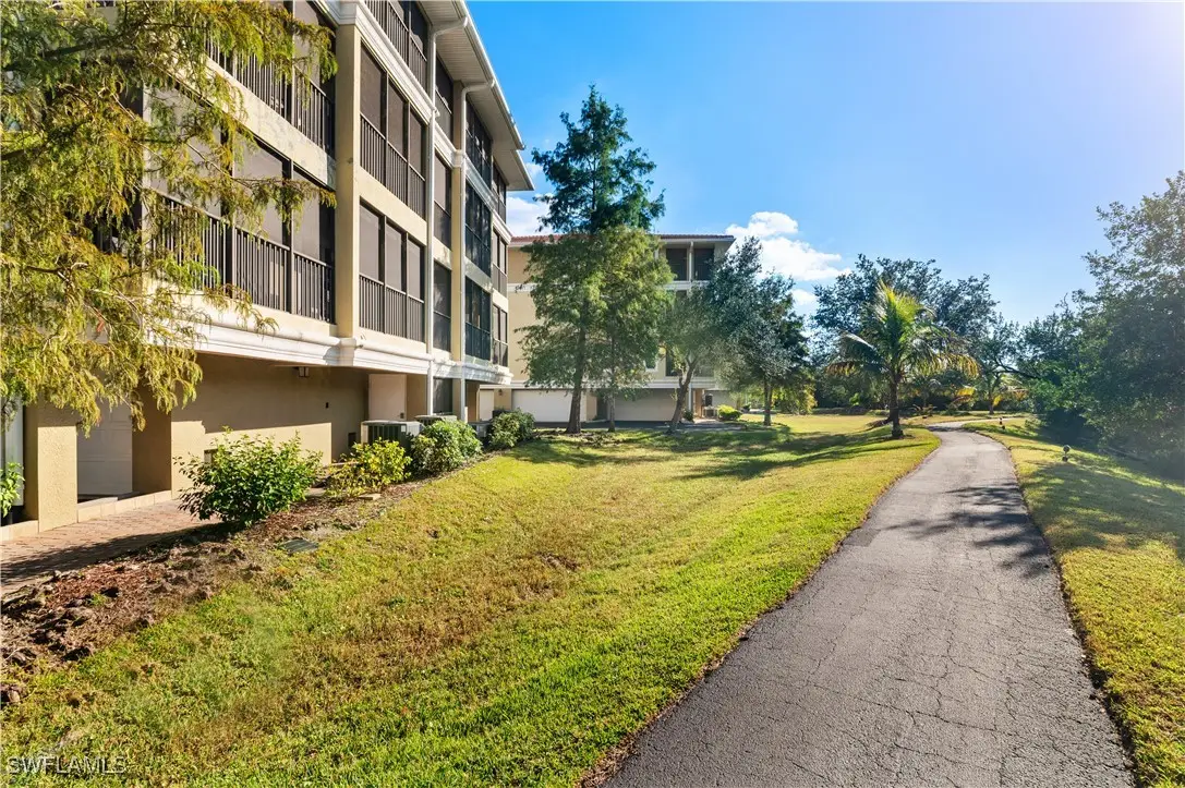 10060 Lake Cove Drive #301, Fort Myers, FL 33908 - Image #1