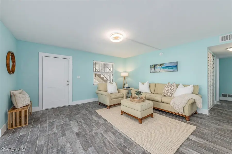 1549 Sandpiper Street #49, Naples, FL 34102 - Image #2