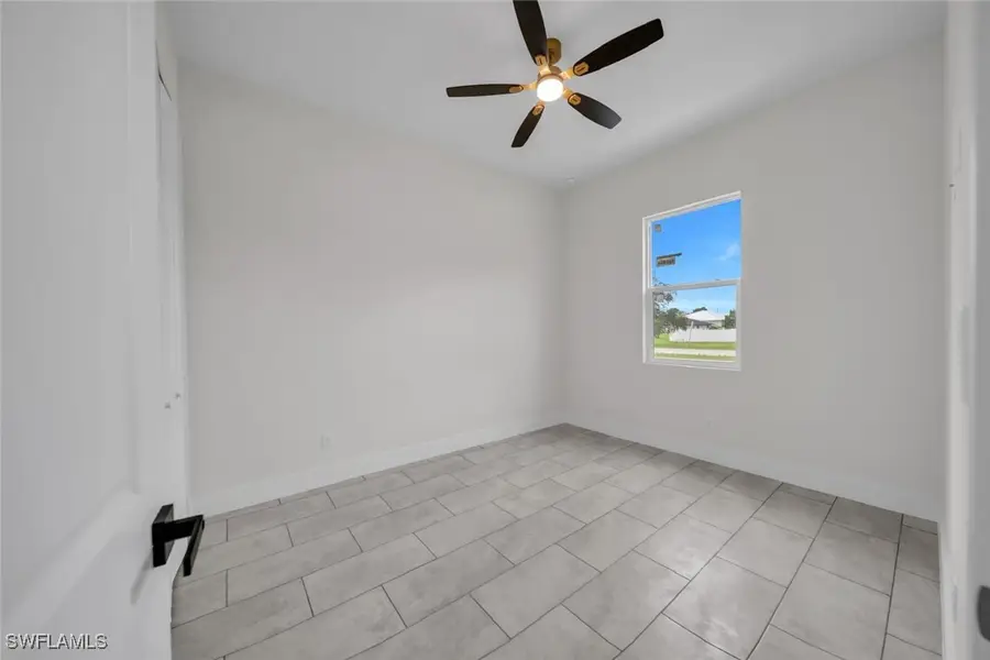 4833-4835 Leonard Boulevard S, Lehigh Acres, FL 33973 - Image #3