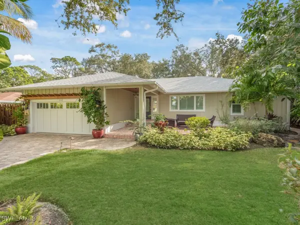 2448 Harbor Road, Naples, FL 34104