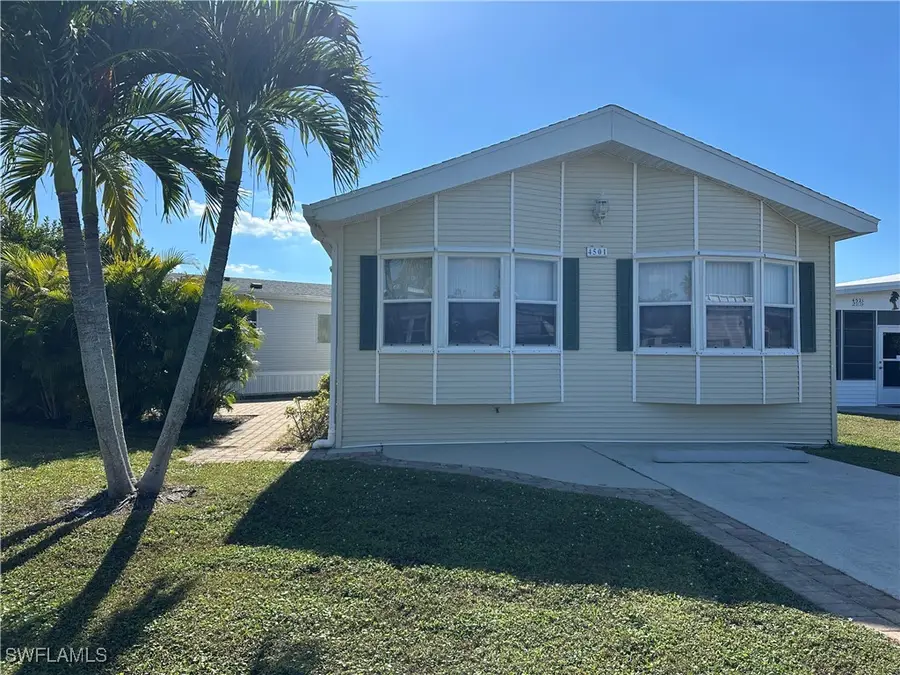 4501 Mayflower Way E, Estero, FL 33928 - Image #2