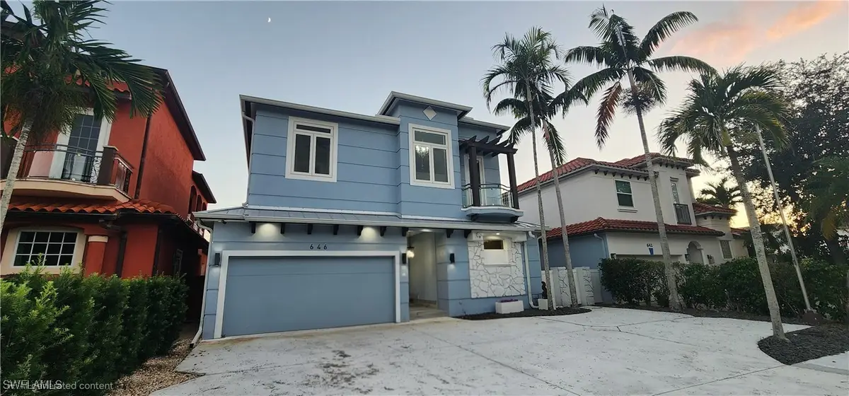 646 111th Avenue N, Naples, FL 34108 - Image #1